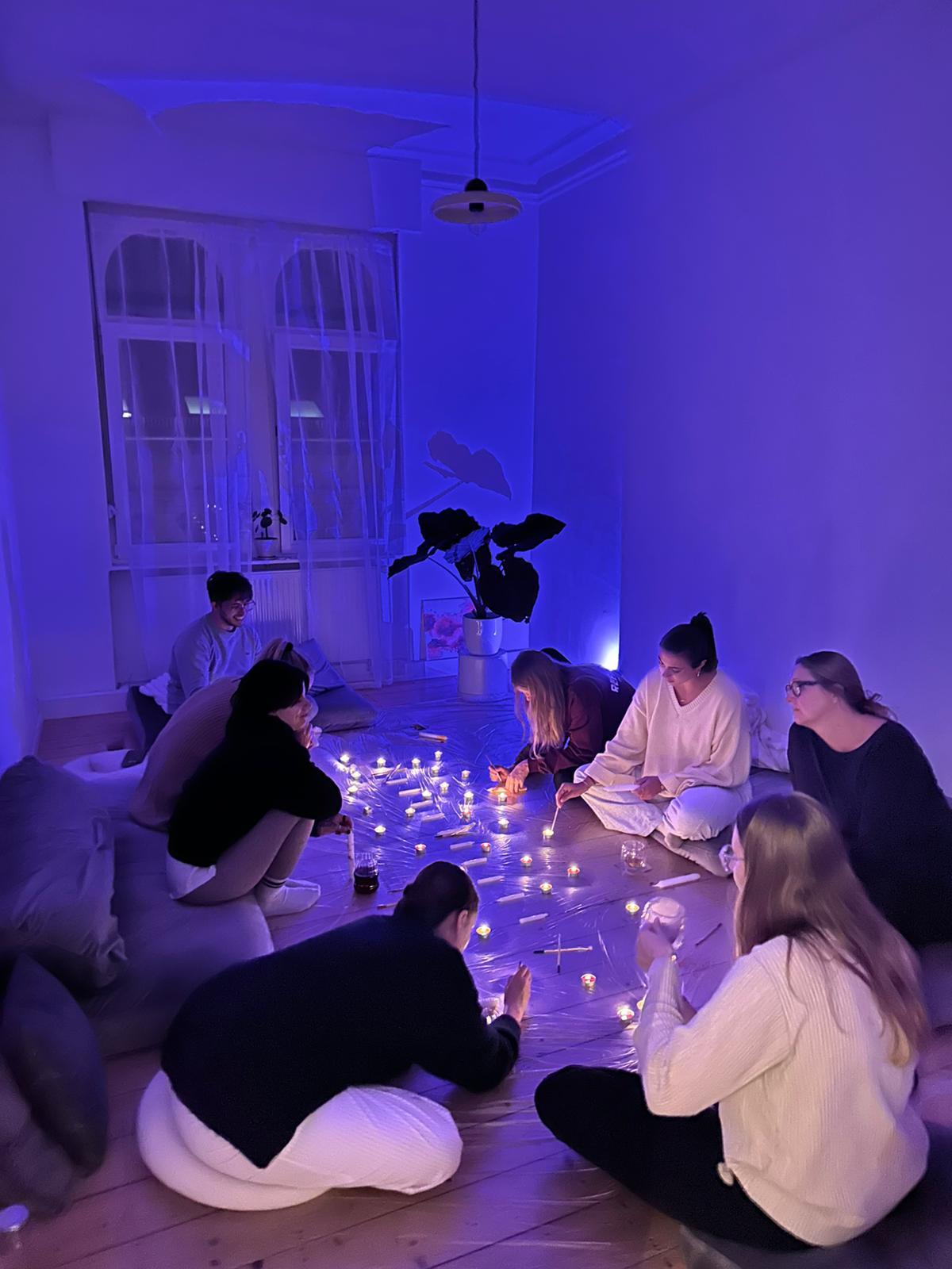 Kunst bei Kerzenlicht im Artevum